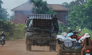 洪森自食其力!泰国欲发动大规模入侵，泰王访华早有预谋